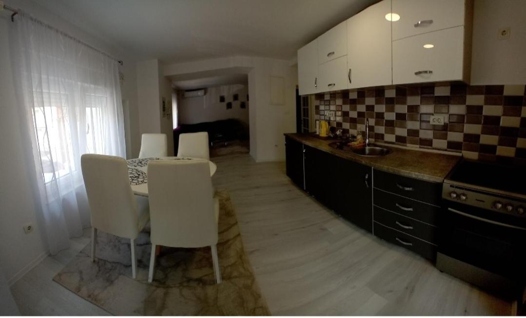 Apartment Centar Of City 모스타르 외부 사진